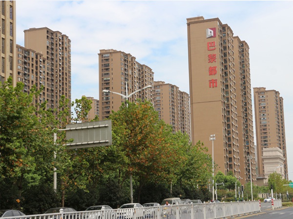 合肥佳源巴黎都市小區(qū)定制陽(yáng)臺(tái)欄桿、百葉窗、樓梯扶手案例 合肥佳源巴黎都市小區(qū)定制陽(yáng)臺(tái)欄桿、百葉窗、樓梯扶手案例