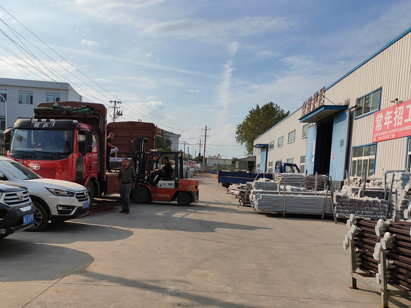 金用護(hù)欄2020年9月28日鋅鋼護(hù)窗欄桿發(fā)貨！