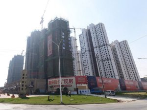 鎮江旭輝東壹區小區陽臺護欄、樓梯扶手定制