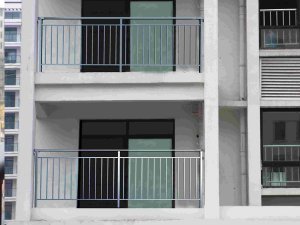 為什么大家選擇鋅鋼護欄？