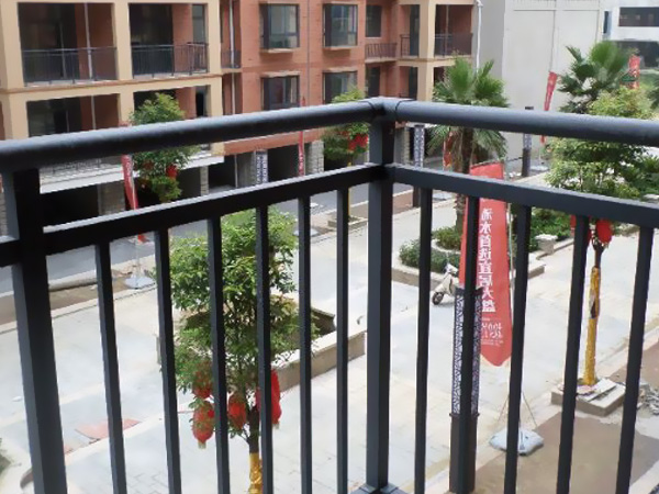 安徽護(hù)欄廠家哪家的產(chǎn)品性價(jià)比高？