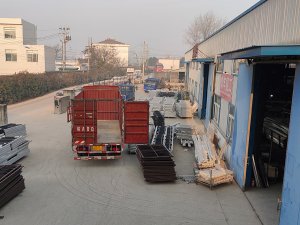 金用護欄2020年12月24日鋅鋼百葉窗發貨！