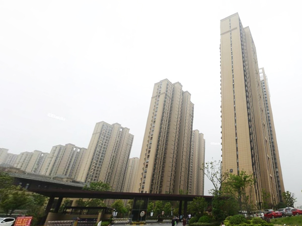 合肥禹洲翡翠湖郡小區百葉窗、樓梯扶手定制