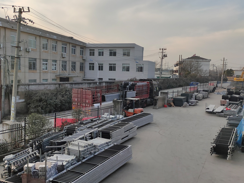  金用護欄2021年1月15日鋅鋼陽臺護欄發(fā)貨！