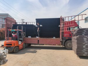 金用護(hù)欄2021年3月24日鋅鋼圍墻護(hù)欄發(fā)貨！