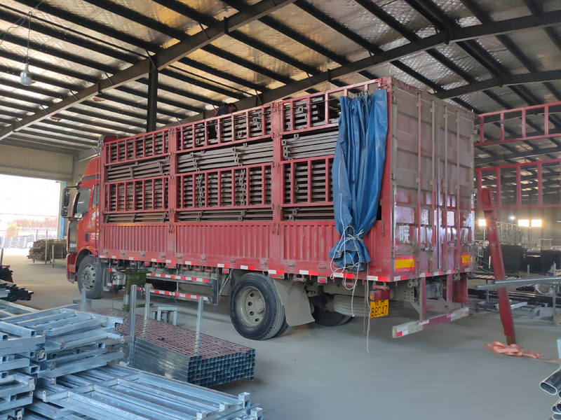 金用護欄2021年3月25日鋅鋼連廊欄桿發貨! 金用護欄2021年3月25日鋅鋼連廊欄桿發貨!