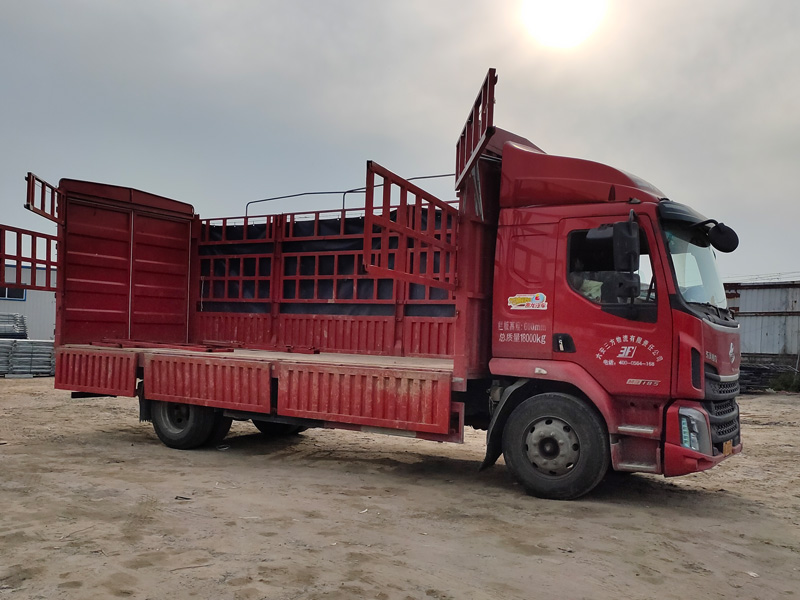 金用護(hù)欄2021年4月7日鋅鋼百葉窗發(fā)貨！