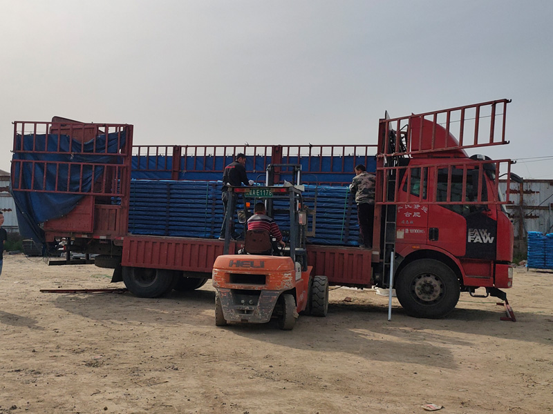 金用護(hù)欄2021年4月17日鋅鋼陽臺(tái)護(hù)欄發(fā)貨! 金用護(hù)欄2021年4月17日鋅鋼陽臺(tái)護(hù)欄發(fā)貨!