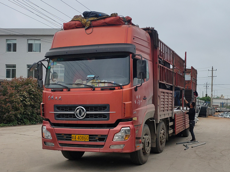 金用護欄2021年4月22日鋁合金百葉窗發貨！