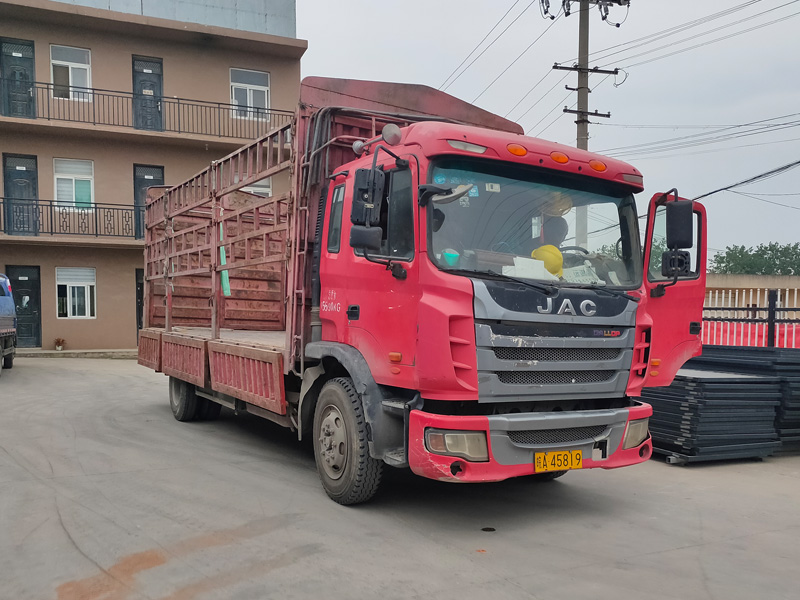 金用護欄2021年5月10日鋅鋼空調護欄發貨! 金用護欄2021年5月10日鋅鋼空調護欄發貨!