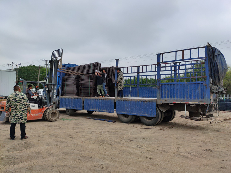 金用護欄2021年5月12日鋅鋼護窗欄桿發貨！