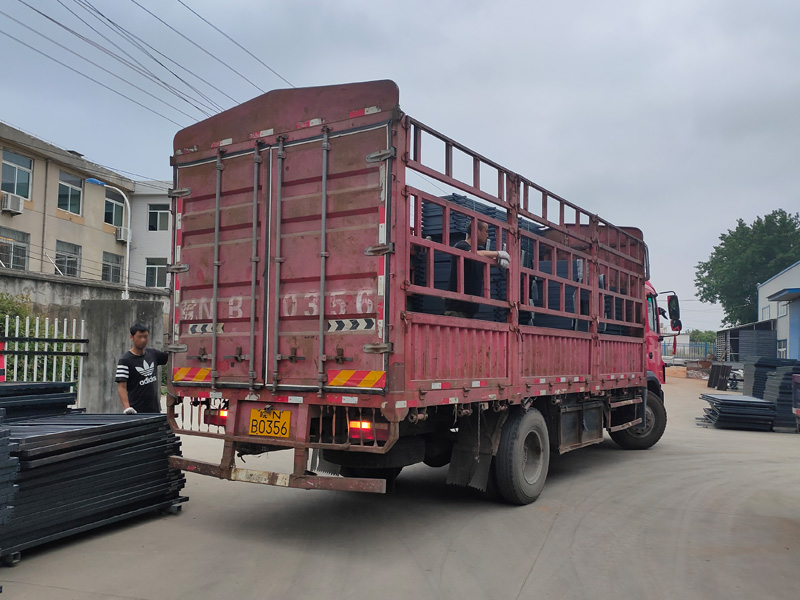 金用護(hù)欄2021年5月12日鋅鋼空調(diào)護(hù)欄發(fā)貨! 金用護(hù)欄2021年5月12日鋅鋼空調(diào)護(hù)欄發(fā)貨!