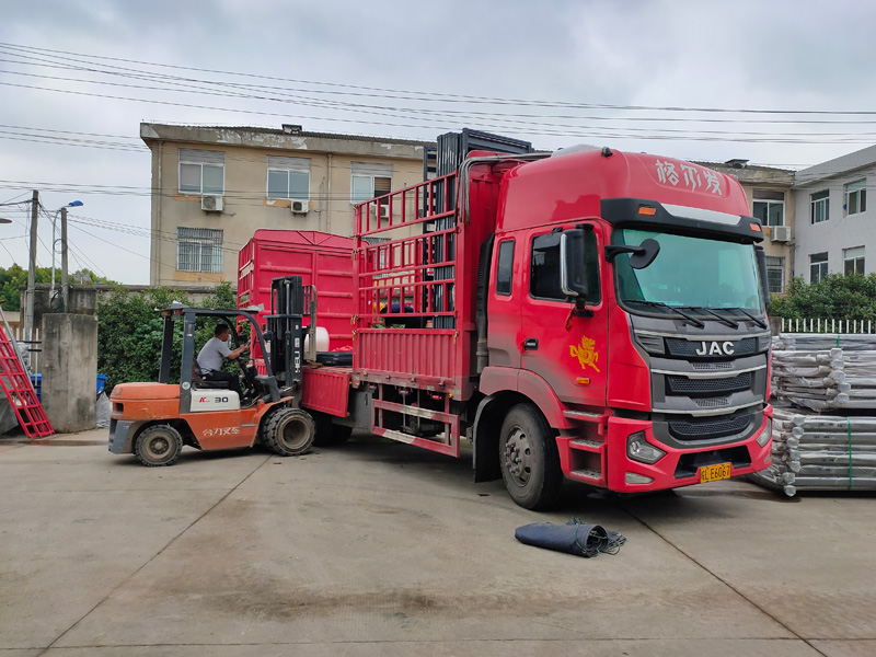 金用護欄2021年7月3日鋅鋼百葉窗發(fā)貨！