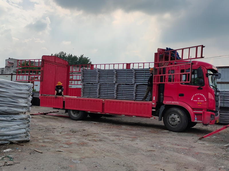 金用護欄2021年7月20日鋅鋼陽臺護欄發貨！