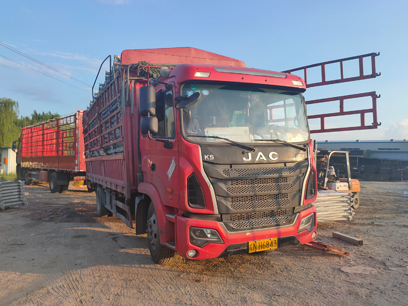 金用護(hù)欄2021年8月5日鋅鋼陽(yáng)臺(tái)護(hù)欄發(fā)貨！