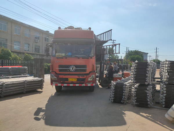 金用護欄2021年8月9日鋅鋼圍墻護欄發(fā)貨！