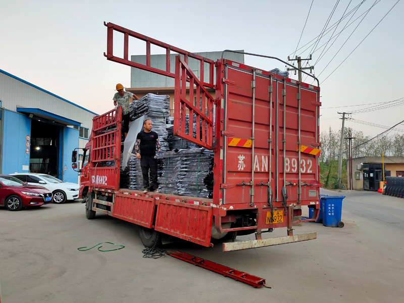 金用護(hù)欄2021年9月22日鋅鋼護(hù)窗欄桿發(fā)貨! 金用護(hù)欄2021年9月22日鋅鋼護(hù)窗欄桿發(fā)貨!