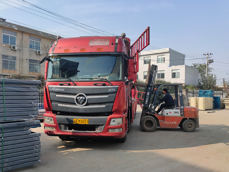 金用護欄2021年11月26日鋅鋼陽臺護欄發(fā)貨! 金用護欄2021年11月26日鋅鋼陽臺護欄發(fā)貨!