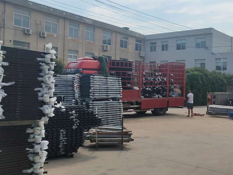 2023年7月11日鋅鋼圍墻護欄裝車發貨！