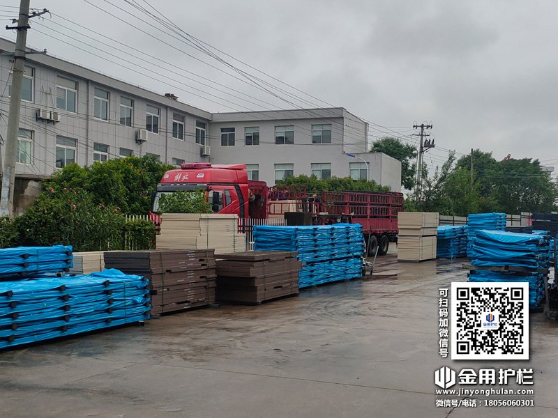 2024年6月19日鋁合金百葉窗裝車發貨！