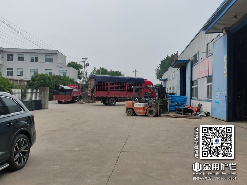 2024年6月26日鋅鋼百葉窗裝車發貨！