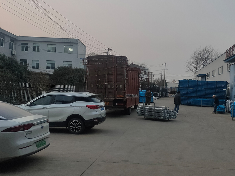 2024年12月30日鋅鋼組裝欄桿裝車發(fā)貨! 2024年12月30日鋅鋼組裝欄桿裝車發(fā)貨!