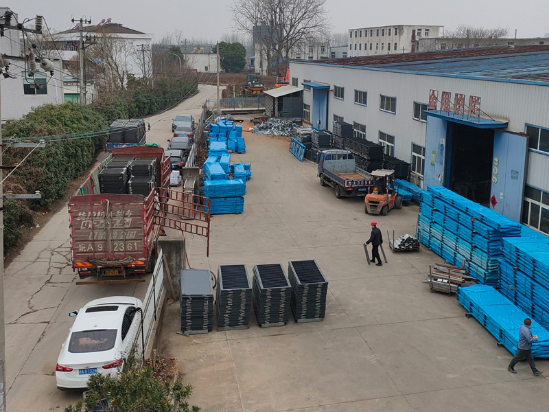 2025年3月6日鋅鋼陽(yáng)臺(tái)護(hù)欄裝車發(fā)貨！