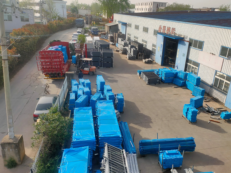 2025年4月14日鋅鋼飄窗欄桿裝車發(fā)貨！